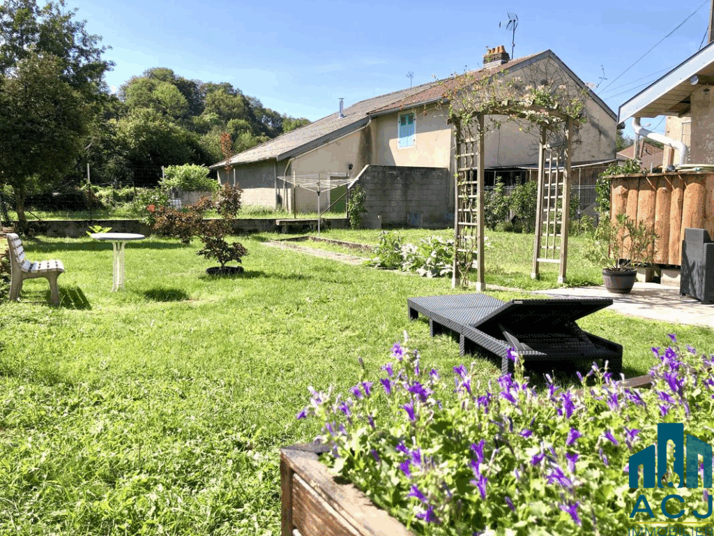 Maison Valfroicourt Jardin